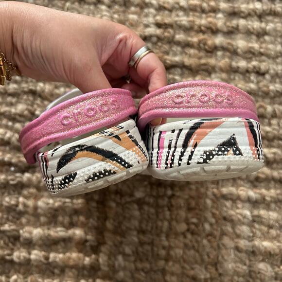 Crocs Classic Clogs Zebra Print w/ Jibbitz Charms –White Multicolor–W6 - Picture 6 of 13